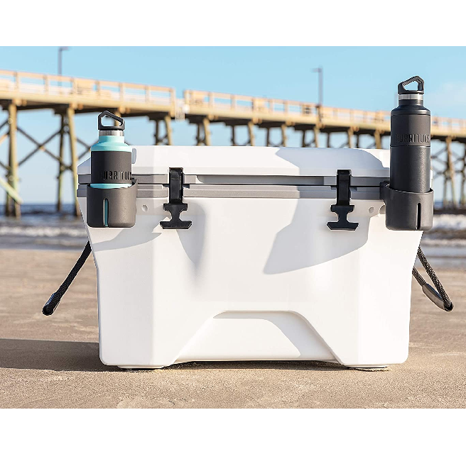 Camco Currituck Cooler Rugged Exterior 